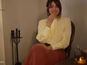 Offline lizmreow on Chaturbate