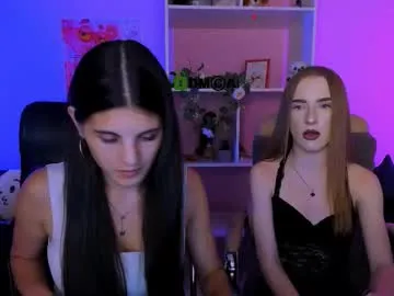 Offline lizzie_boom on Chaturbate