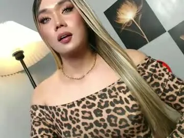 lovers_moon22 on Chaturbate