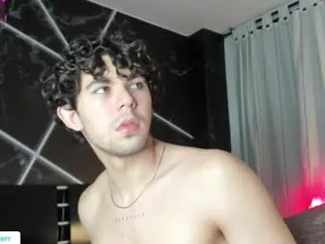 Offline luca_ferrer_ on Chaturbate