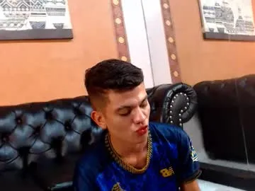 lucian_mills on Chaturbate