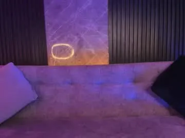 Offline luixdust1 on Chaturbate