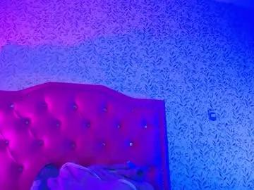 luly_blue from Chaturbate