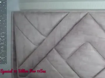 Freechat luna_star_v on Chaturbate