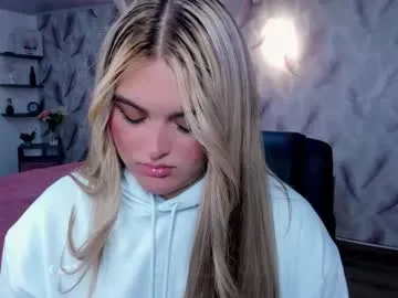 luna_volk on Chaturbate