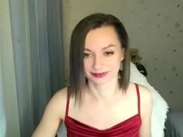 Offline lunaa_bluee on Chaturbate
