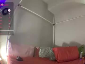 Naked Room lustforlola 