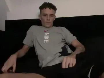 Offline lz_britboy on Chaturbate