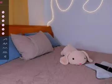 maay_flowers from Chaturbate