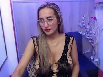 macarena_rey from Chaturbate