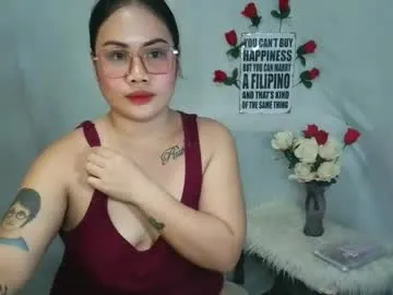 Offline mae_hottie69 on Chaturbate