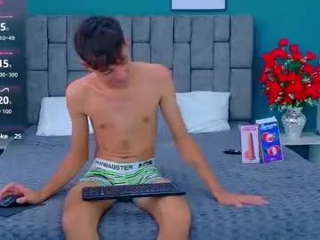 Offline maikol_ortizz on Chaturbate