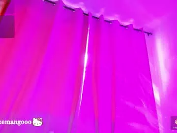 Offline mangoshake_ on Chaturbate