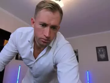 Offline marc105100 on Chaturbate