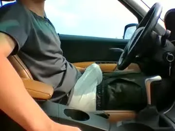 Offline mareczek32 on Chaturbate