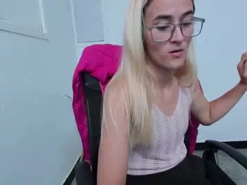 Freechat mariam_arango on Chaturbate