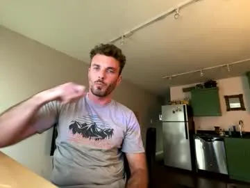 master_louie on Chaturbate