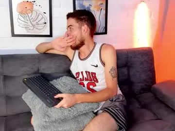 Offline mateo_hunter on Chaturbate