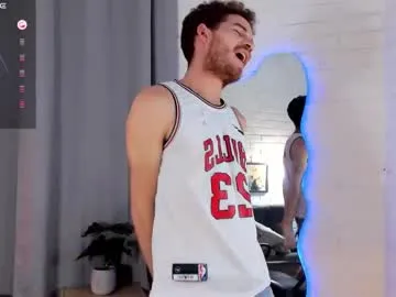 Offline mateo_hunter on Chaturbate