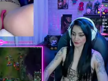 Offline mature_gamer on Chaturbate