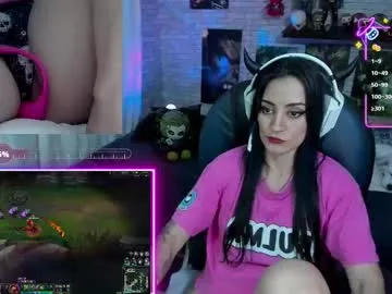 Offline mature_gamer on Chaturbate