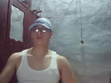 Offline maurodirty on Chaturbate