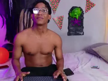 Offline max_cumpower72 on Chaturbate