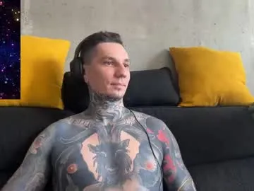 Offline max_reaves on Chaturbate