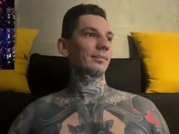 Offline max_reaves on Chaturbate