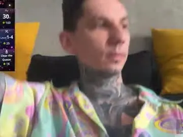 Offline max_reaves on Chaturbate