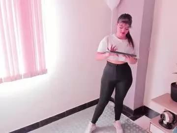 maxinnevance from Chaturbate is Away