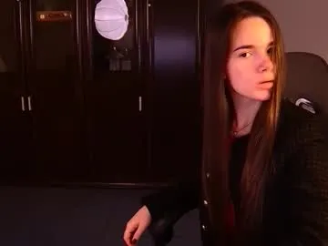 maybloom_ — GOAL: Colseup lip balm [50 tokens remaining] Hi #longhair #brunette #shy #nonude #new