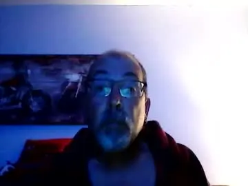 Offline meathome3 on Chaturbate