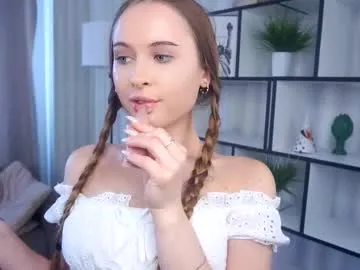 Freechat meghanantell on Chaturbate