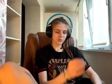 melonygriffen on Chaturbate