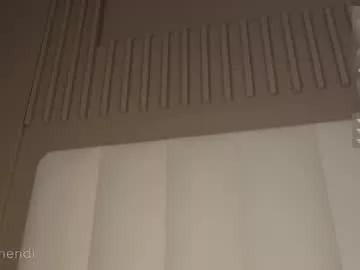 menndi from Chaturbate