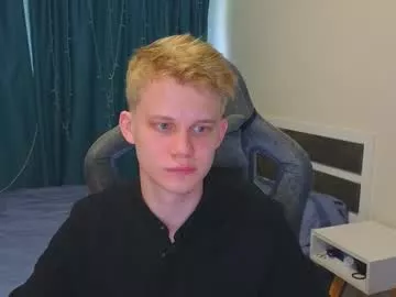 Offline meow_mickey on Chaturbate