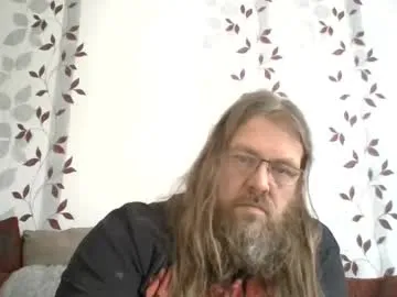 Offline metallbuddy on Chaturbate