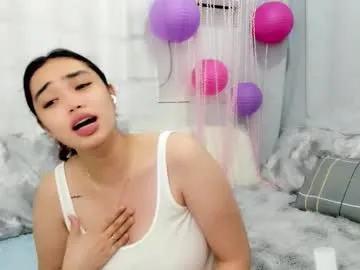 Offline midnightbunny_ on Chaturbate