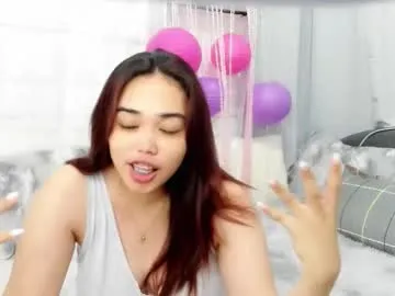 Offline midnightbunny_ on Chaturbate