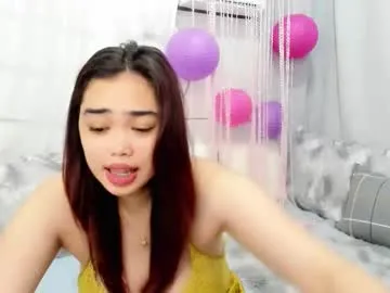 Offline midnightbunny_ on Chaturbate