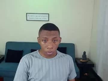 miiloo18 from Chaturbate