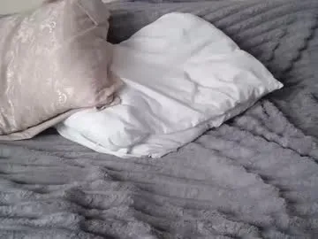 milana_neww on Chaturbate