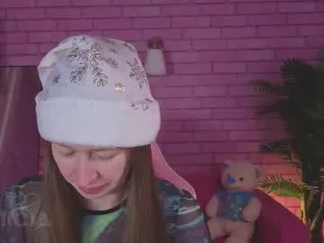 milfcruze on Chaturbate