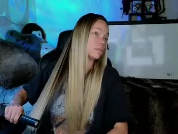 Offline mindymars on Chaturbate