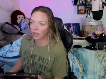 Offline mindymars on Chaturbate