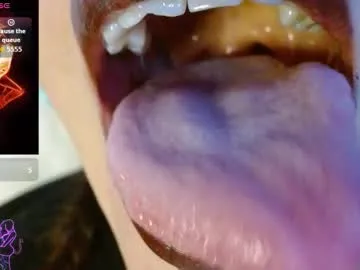 miss_evoleth2 on Chaturbate 