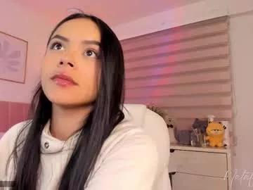 missnataly_ from Chaturbate