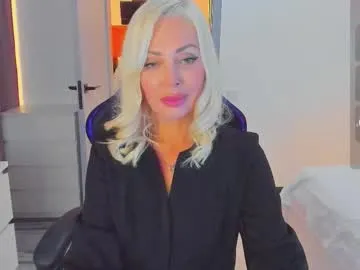 Offline miya_kisss on Chaturbate