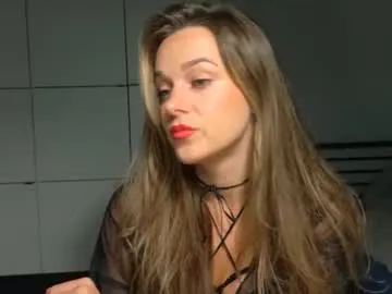 Offline mmminnie on Chaturbate